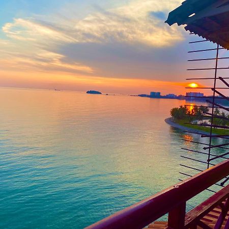 D' Sea View Apartment Порт-Діксон Екстер'єр фото